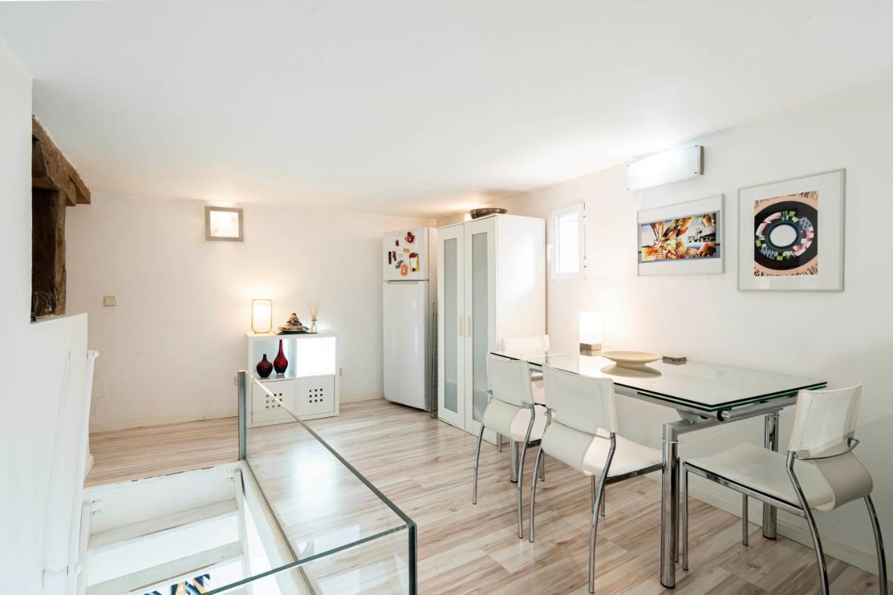 Apartment For Teatro Real Plaza Temporal Saint Martin Tru5
